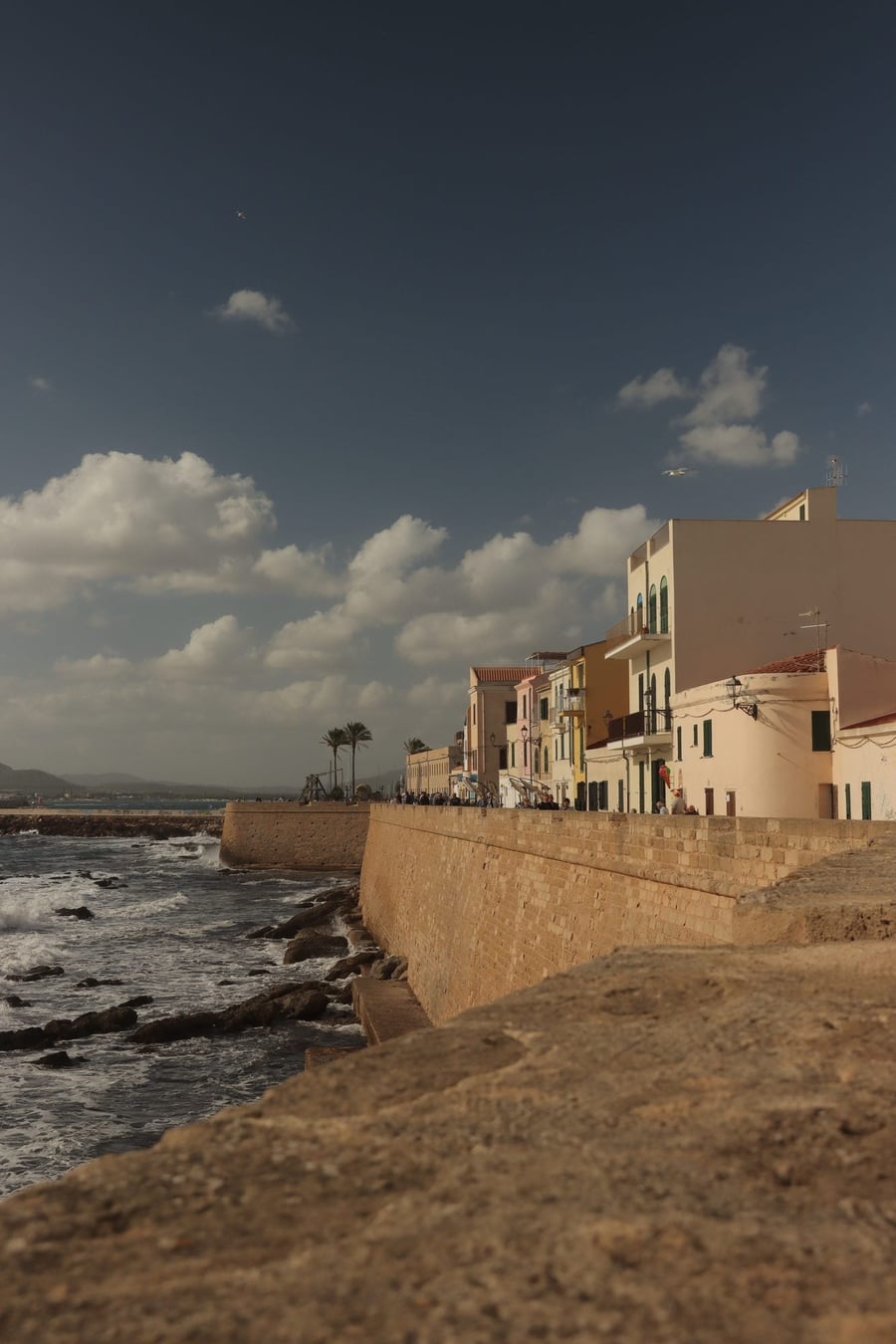 The Bastions of Alghero — The walls facing the sea