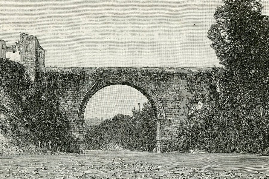 Ponte di Solestà — Il grande arco romano ancora in piedi