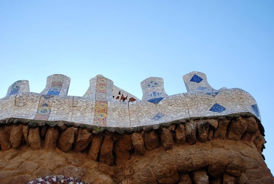 Park Güell — Il giardino di mosaici di Gaudí