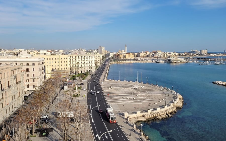 Il lungomare di Bari — Una delle passeggiate più lunghe d'Italia