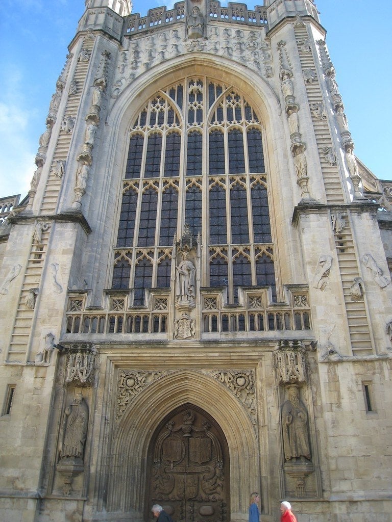 Bath Abbey — The Gothic church with the ladder of angels