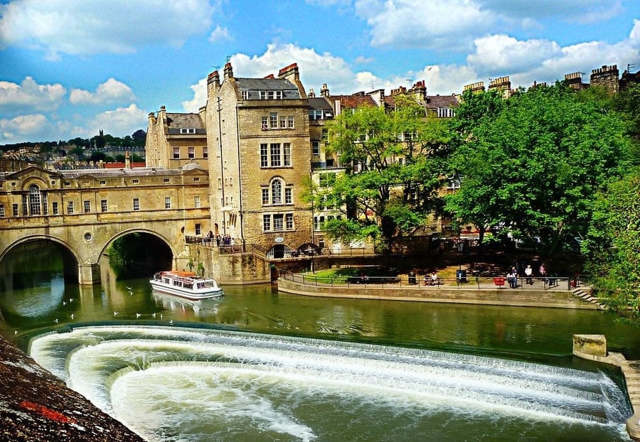 Pulteney Bridge — The bridge lined with shops over the river Avon