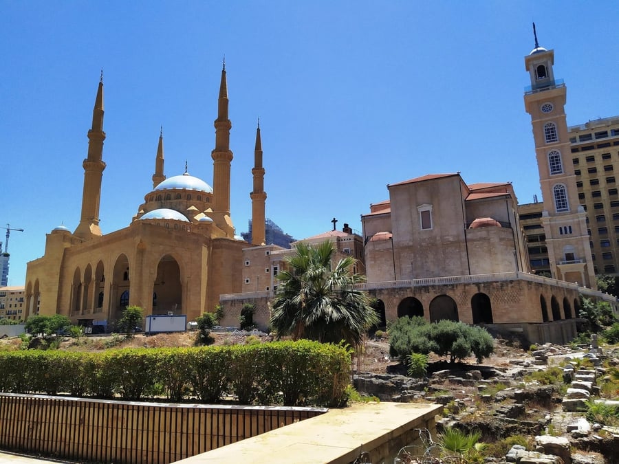 Moschea Mohammad al-Amin — Le cupole blu completate nel 2008