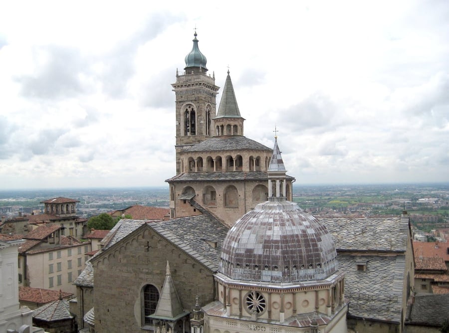 Santa Maria Maggiore — La basilica dal doppio ingresso