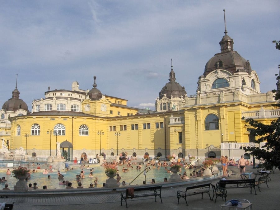 Le Terme Széchenyi — Il più grande complesso termale d'Europa