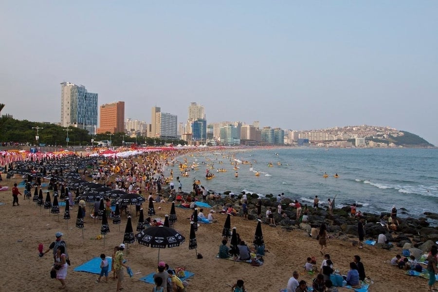 Spiaggia di Haeundae — Un milione di persone in un solo giorno d'estate