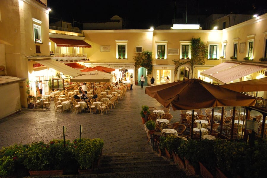 La Piazzetta — Capri's open-air living room