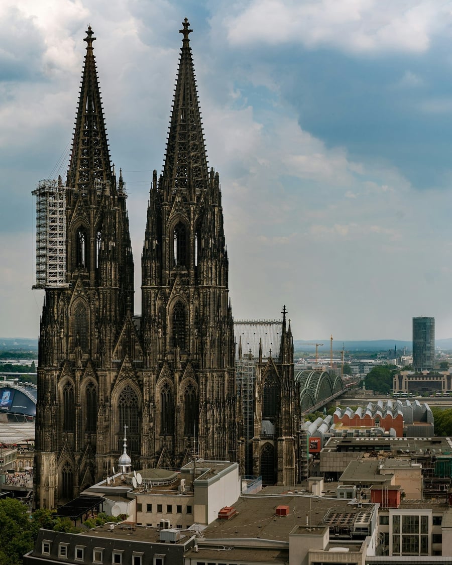 Duomo di Colonia — Seicento anni di lavori per la cattedrale gotica più grande di Germania