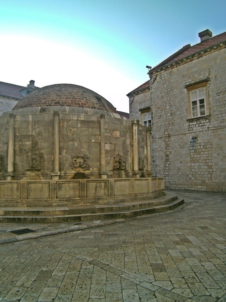 Onofrio's Fountain — Water carried from twenty kilometres away
