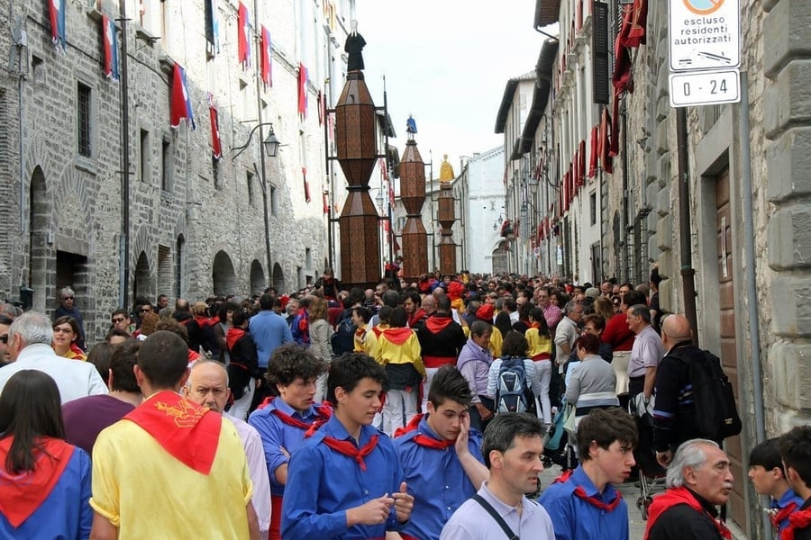 I Ceri di Sant'Ubaldo — La corsa che dura da secoli