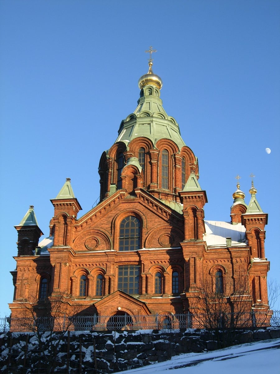 Cattedrale di Uspenski — Le cupole dorate della più grande chiesa ortodossa del Nord Europa