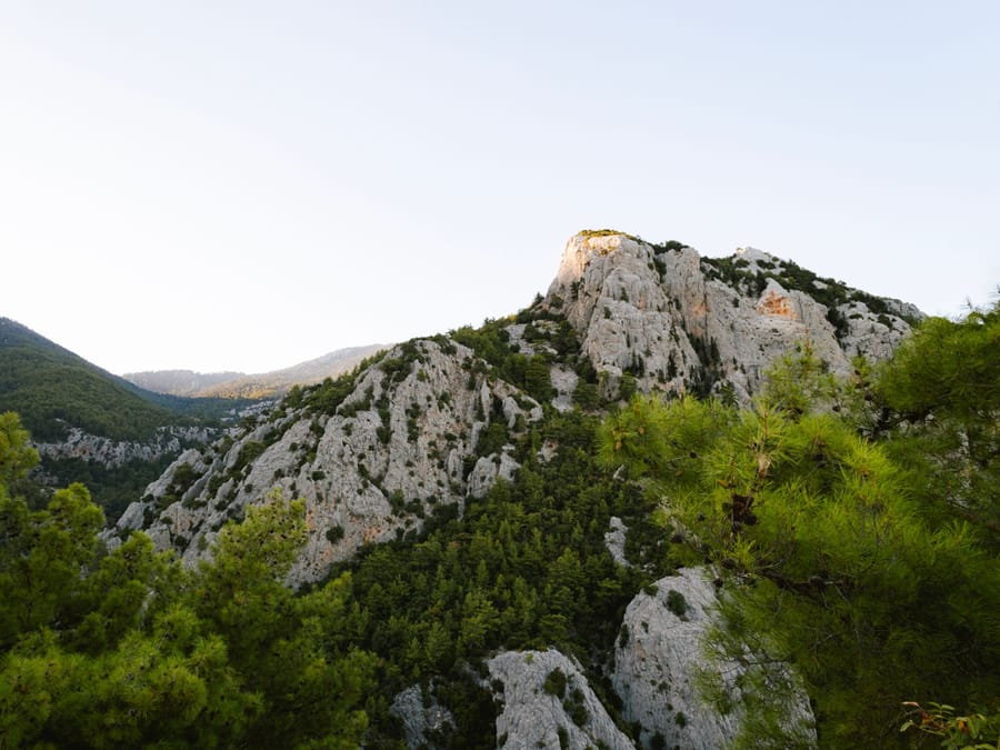 Le montagne sopra Kemer — Il Tauro che scende dritto nel Mediterraneo