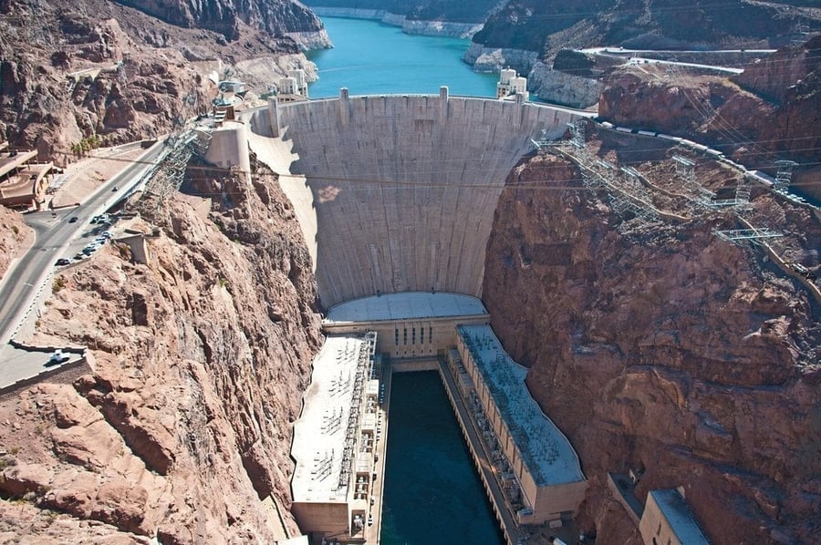 Hoover Dam — Il muro di cemento che doma il fiume Colorado