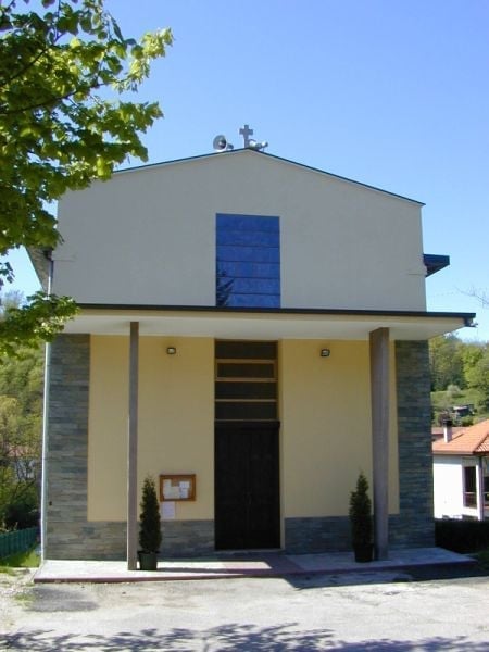 Ballarate, Cuore Immacolato di Maria — La chiesa della frazione collinare