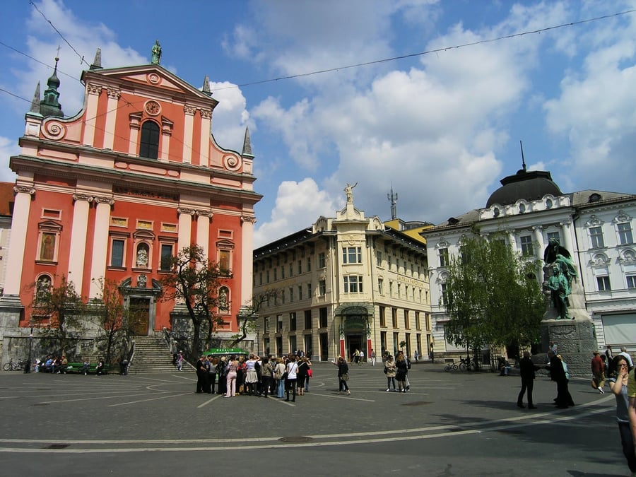 Prešernov trg — La piazza centrale dedicata al poeta nazionale sloveno
