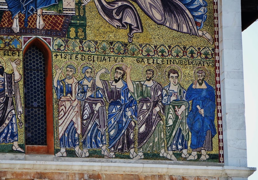 Basilica di San Frediano — Il mosaico dorato che guarda la città