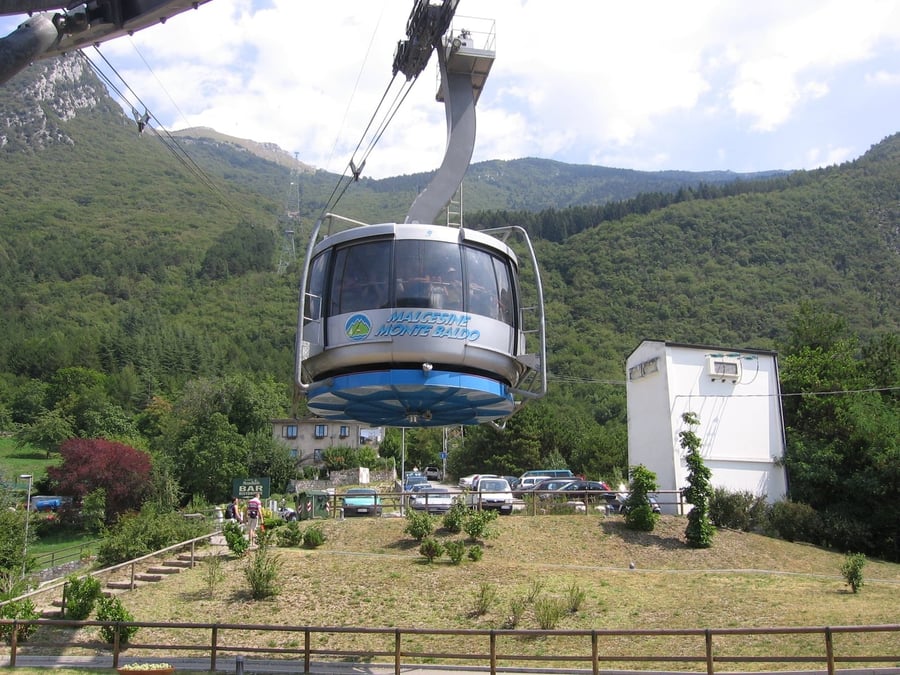Funivia Monte Baldo — Cabine rotanti verso il Giardino d'Europa