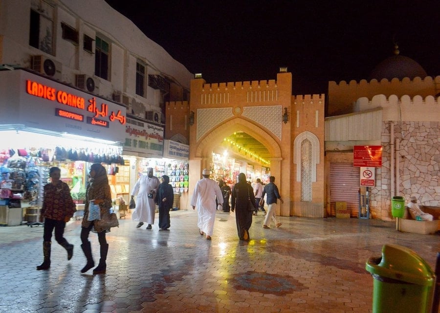 Souq di Mutrah — Uno dei mercati coperti più antichi del mondo arabo