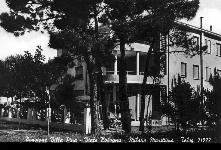 Pensione Villa Pina, 1950 — Una pensione tra i pini in Viale Bologna