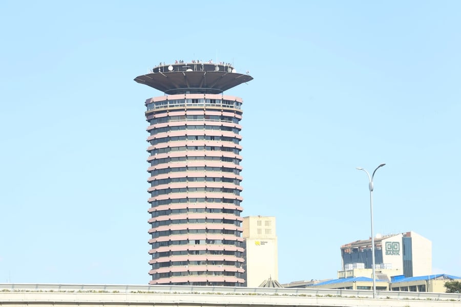 Kenyatta International Convention Centre — La torre a forma di calice che per decenni fu l'edificio più alto del Kenya