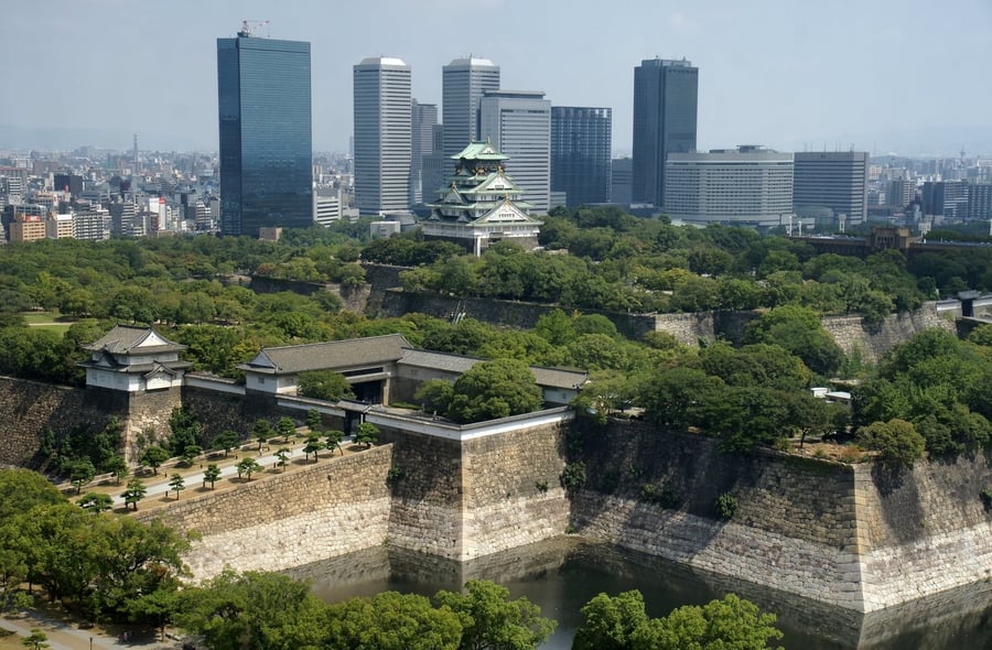 Castello di Osaka — Ricostruito in cemento armato nel 1931