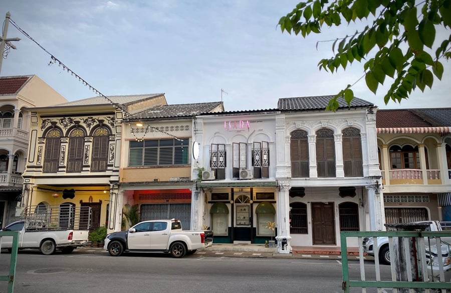 Città Vecchia di Phuket — L'eredità architettonica dei baroni dello stagno