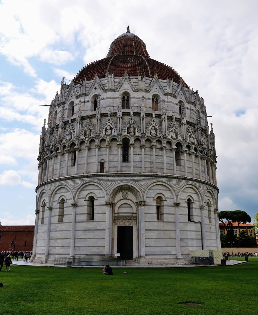 Battistero di San Giovanni — Il più grande battistero del mondo