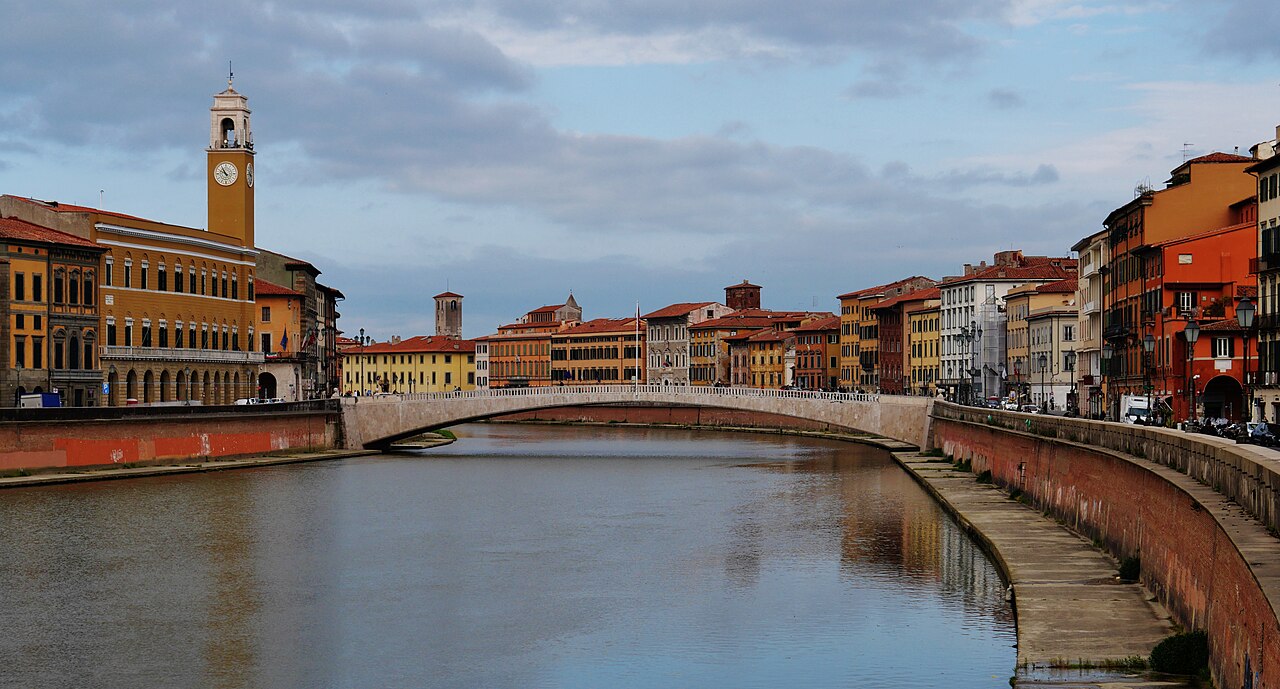 Ponte di Mezzo — Il ponte che divide la città in due