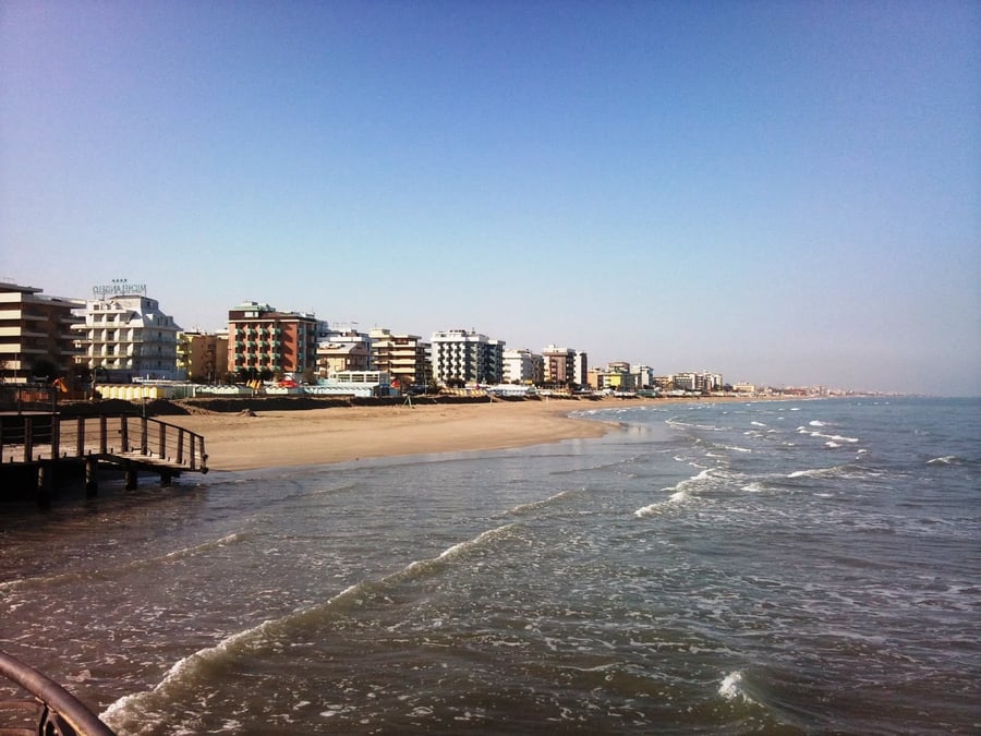 Il lungomare nord — La passeggiata verso Rimini