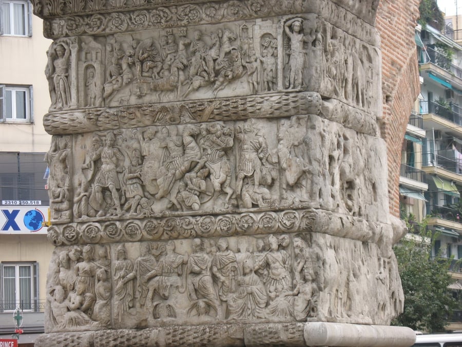 L'Arco di Galerio — Il monumento trionfale imperiale romano
