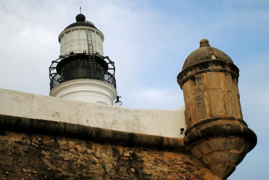 Il Farol da Barra — Il faro più antico del Brasile