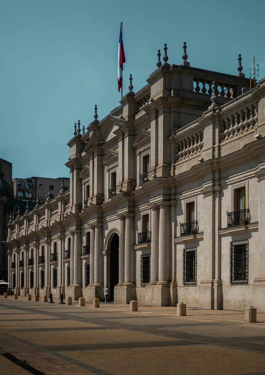 Il Palazzo della Moneda — Sede del governo cileno, un tempo zecca reale della città