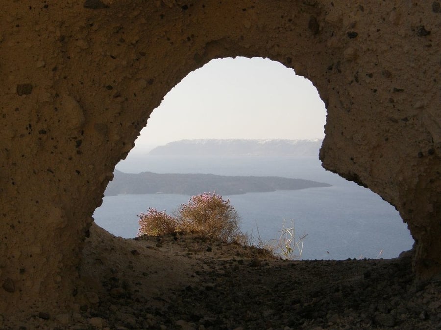 La Caldera — Il cratere sommerso che ha disegnato l'isola