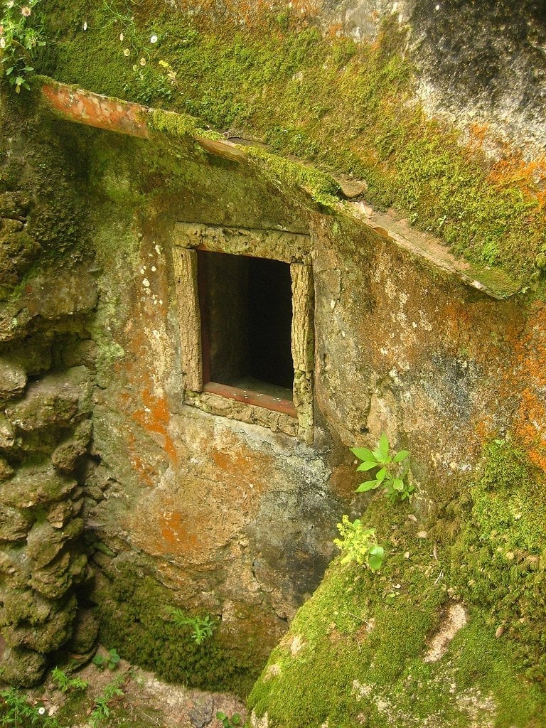 Il Convento dos Capuchos — Celle rivestite di sughero nascoste nel bosco