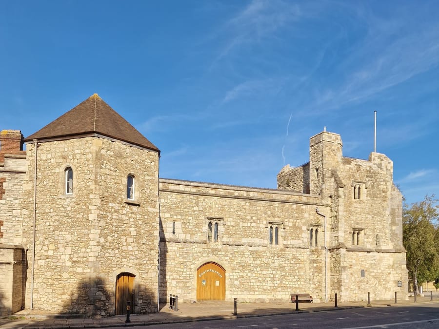 God's House Tower — La torre all'angolo delle mura