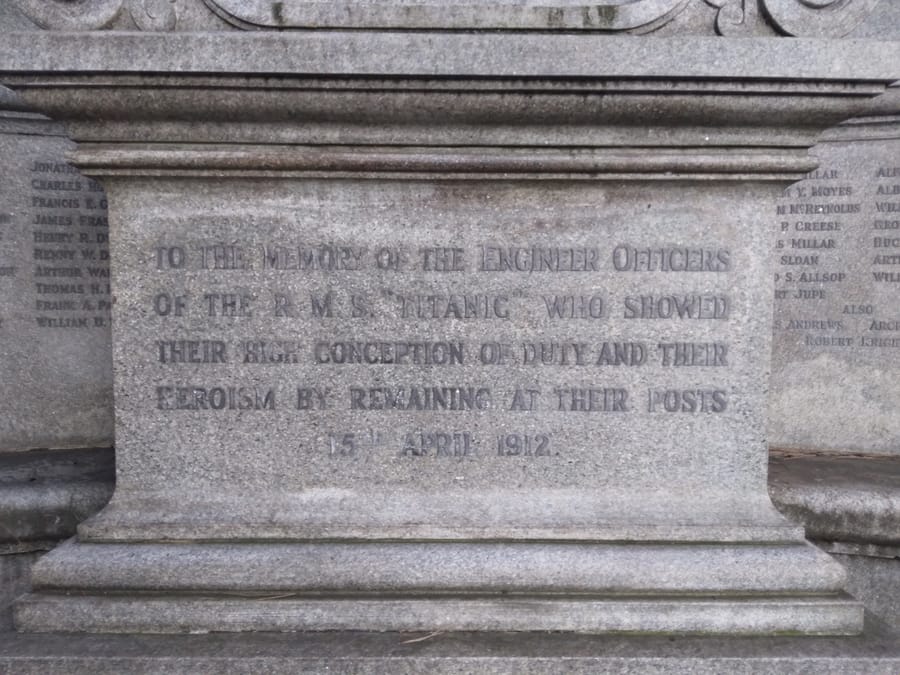 Il memoriale del Titanic — Per gli ingegneri che restarono sotto