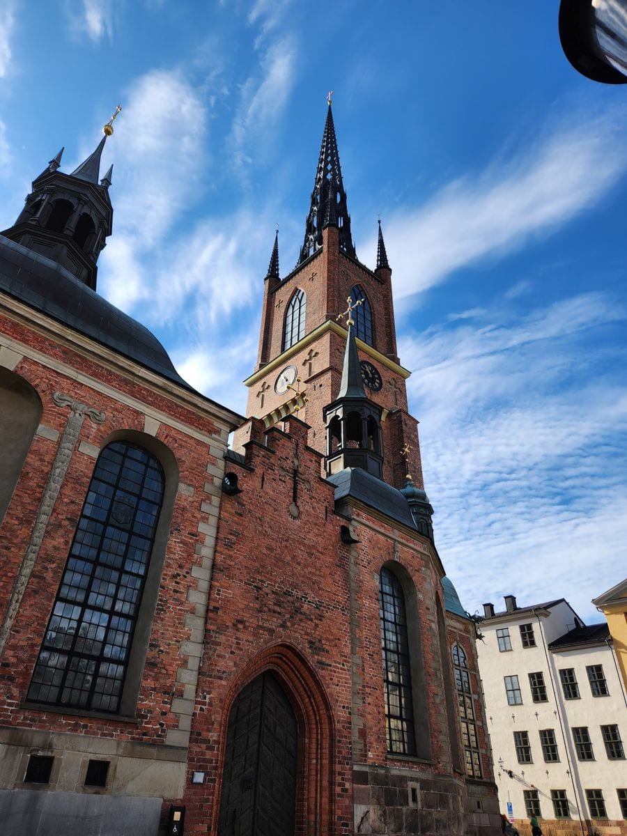 Riddarholmen — L'isola dei cavalieri e la sua chiesa