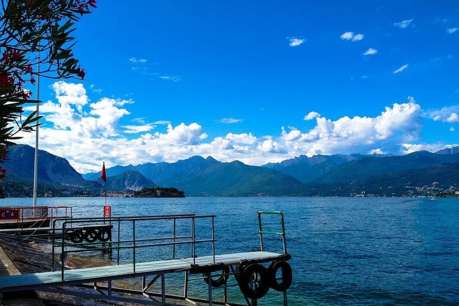 L'imbarcadero sul lago — Il molo da cui partono i battelli per le isole Borromee