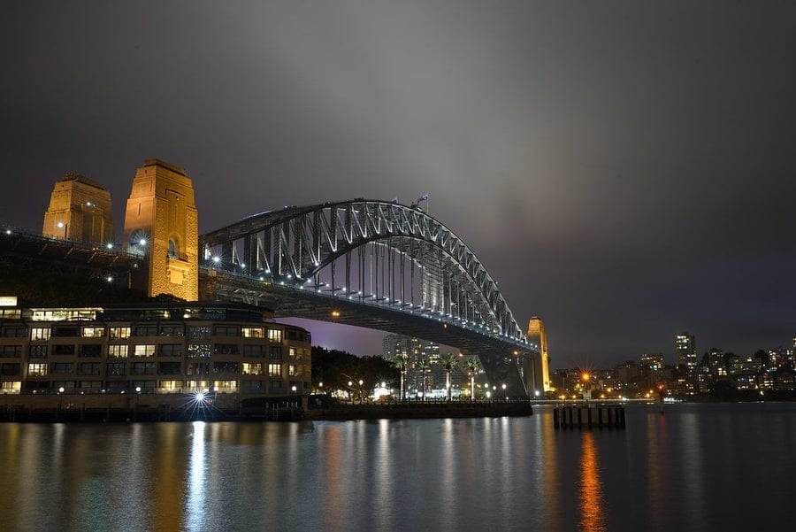 Sydney Harbour Bridge — L'arcata d'acciaio soprannominata «il gancio» dai sydneysiders