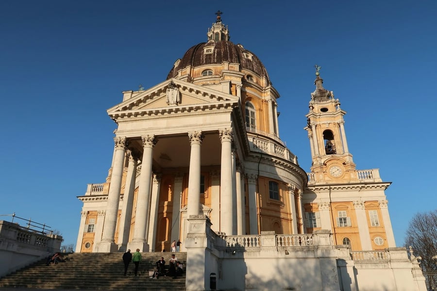 La Basilica di Superga — Sulla collina, a guardia della città