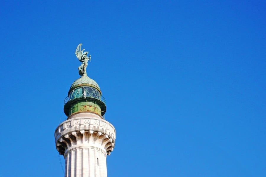 Faro della Vittoria — Un faro alto settanta metri dedicato ai marinai italiani caduti in mare