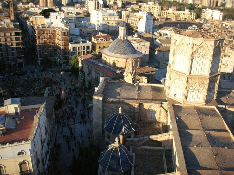 Torre del Miguelete — La torre campanaria da cui si domina l'intera città vecchia