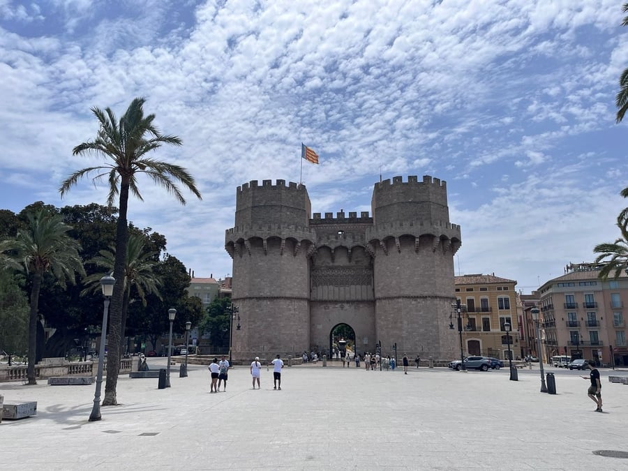 Torres de Serranos — L'antica porta fortificata delle mura medievali