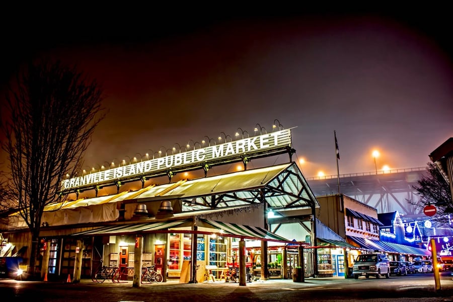 Granville Island Public Market — Un mercato pubblico nato tra i capannoni di un'ex penisola industriale