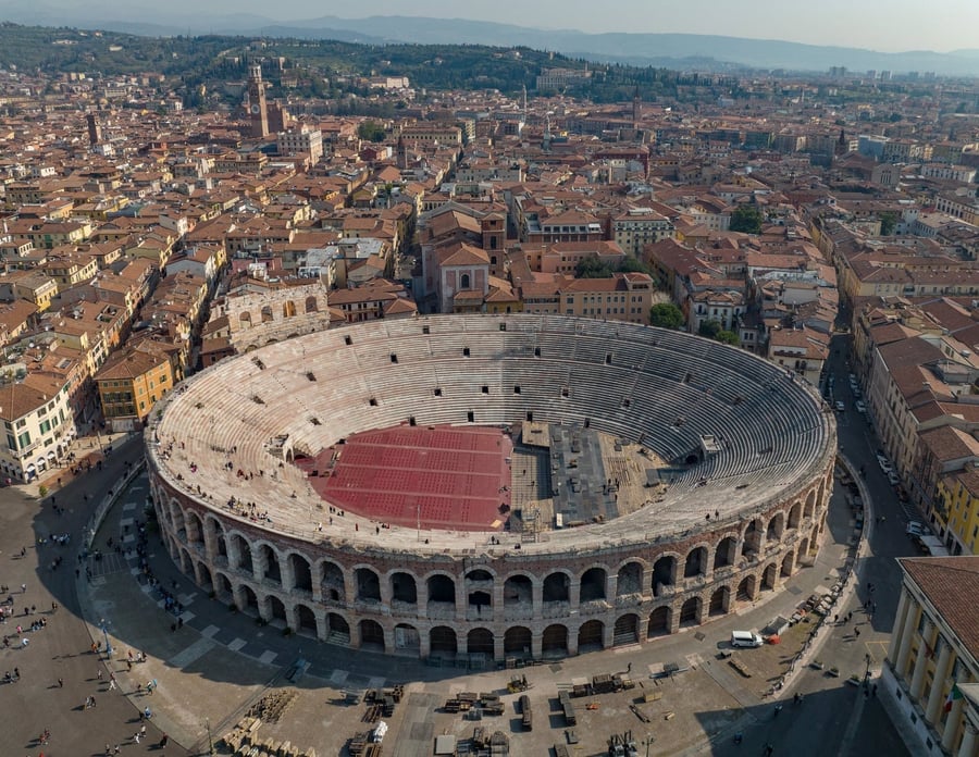 Verona Arena — The Roman amphitheatre still in use