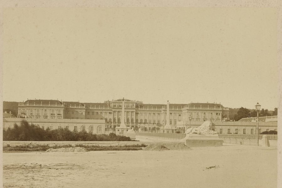Il Palazzo di Schönbrunn — La reggia estiva degli Asburgo