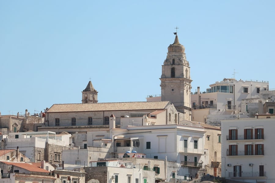Cattedrale di Vieste — Ricostruita dopo il sacco del 1554